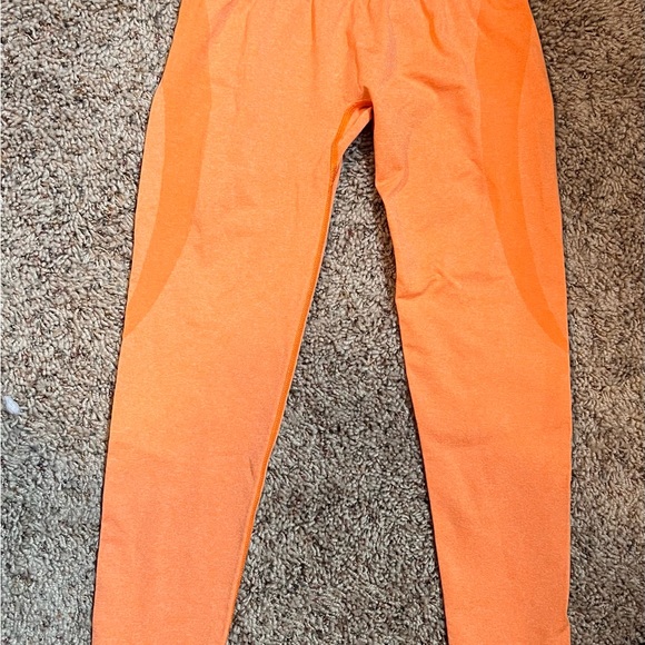 Orange Contour Seamless Leggings NVGTN - Picture 2 of 9